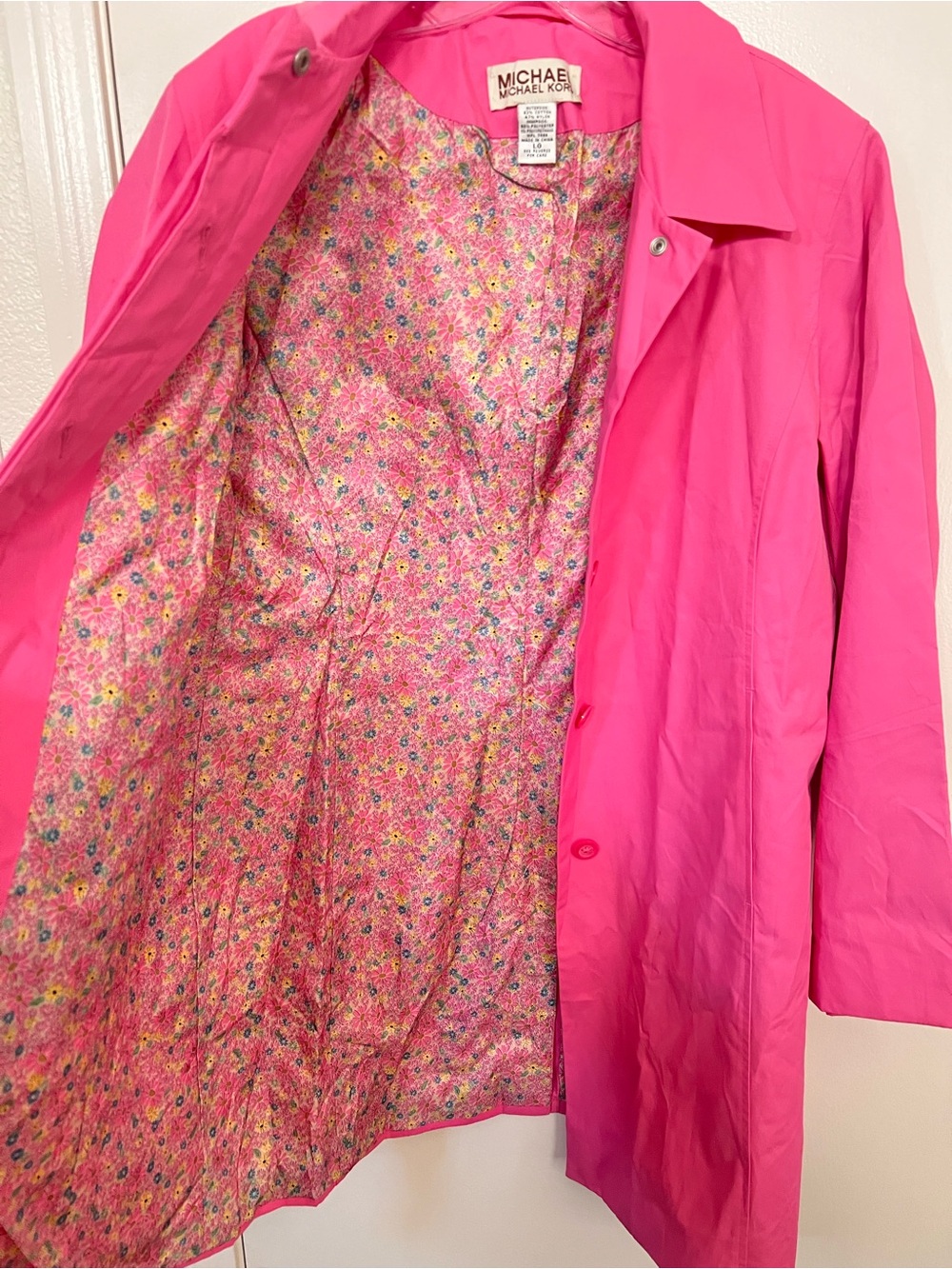 Michael Kors Vibrant Pink Single-Breasted rain Coat - Picture 2 of 7